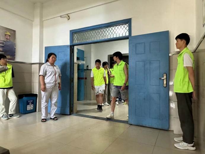 79eb65ded32f53f84bebade2dac2501